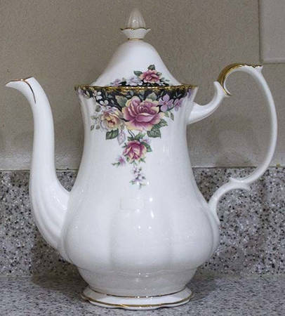 Concerto Coffee Pot & Lid