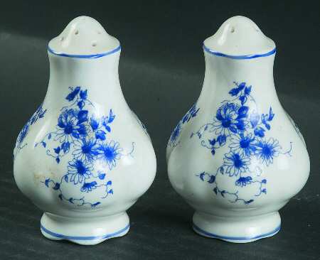 Dainty Blue Salt & Pepper Set