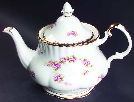 Dimity Rose Teapot & Lid