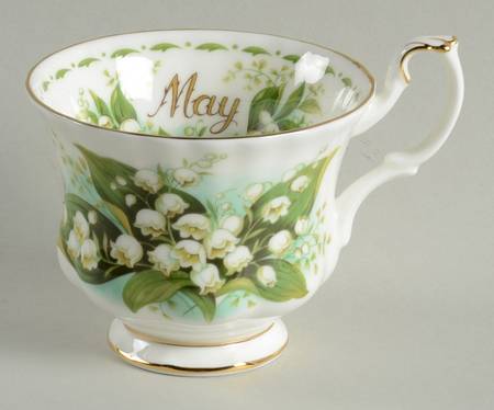 Flower of The Month (Newer, Montrose) Footed Cup