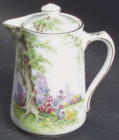 Greenwood Tree (Gold Trim) Hot Water Jug & Lid
