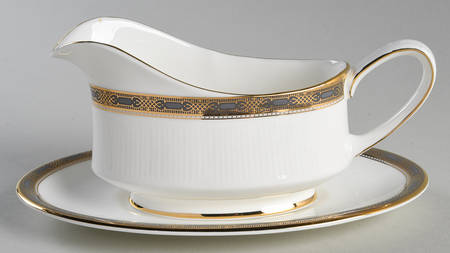 Iona Gravy Boat & Underplate