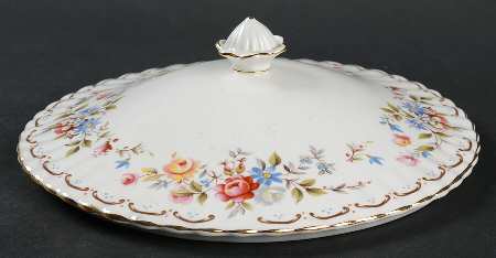 Jubilee Rose Lid for Round Vegetable