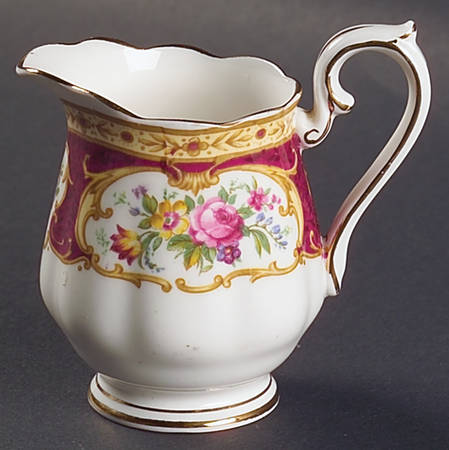 Lady Hamilton Mini Creamer