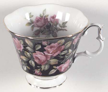 Merrie England Series Footed Cup