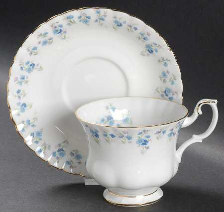 Footed Cup & Saucer Set