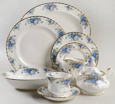 Moonlight Rose 45 Piece Starter Set