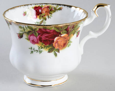 Old Country Roses Oversized Cup