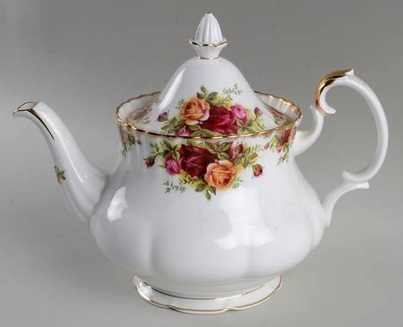 Old Country Roses Teapot & Lid