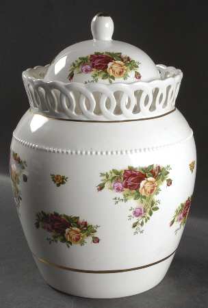 Old Country Roses Biscuit Barrel & Lid