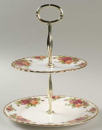 Old Country Roses 2-Tiered Serving Tray (Salad & Bread/Butter Plate)