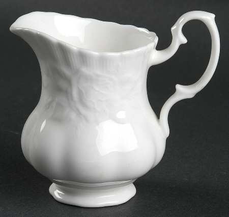 Old English Garden (No Trim) Mini Creamer