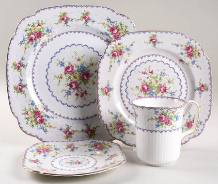 Petit Point 4 Piece Place Setting by Royal Albert
