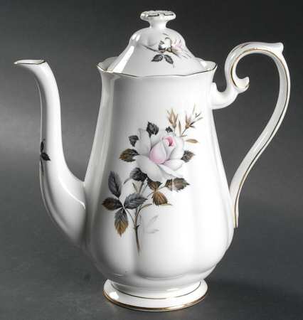 Queen's Messenger Small Coffee Pot & Lid