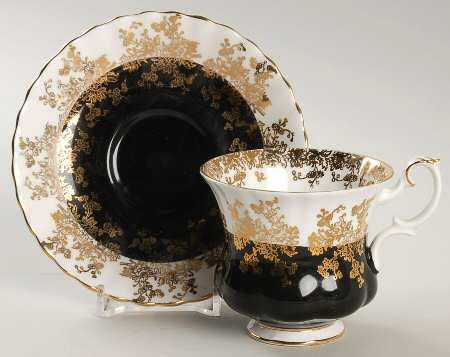 Regal Series Footed Demitasse Cup & Saucer Set