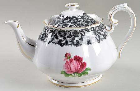 Senorita Teapot & Lid