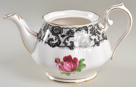 Senorita Mini Teapot No Lid