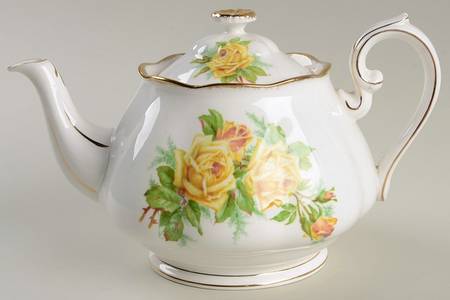 Tea Rose Yellow Teapot & Lid