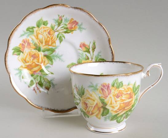 Tea Rose Yellow Footed Cup & Saucer Set