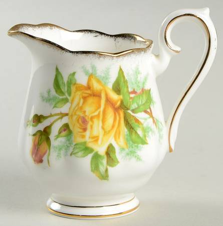 Tea Rose Yellow Creamer