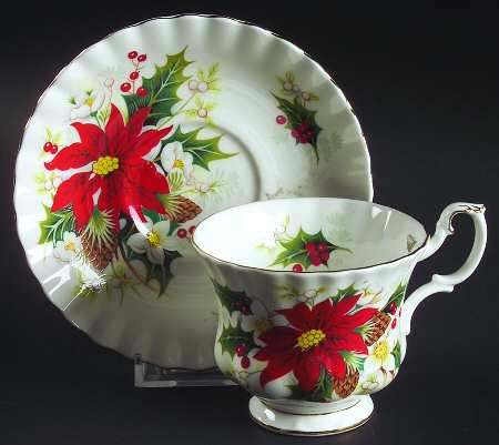 Yuletide (Fluted and Ribbed) Footed Cup & Saucer Set