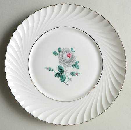 Carmen Salad Plate