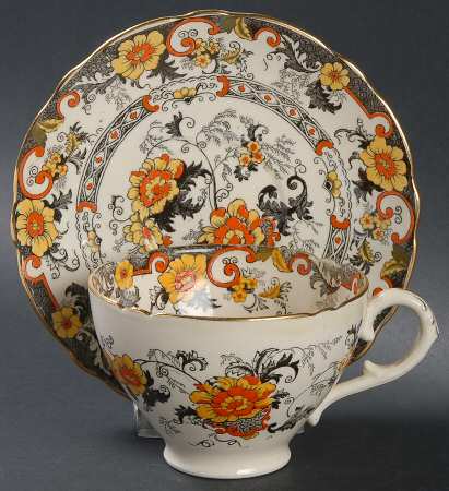 Bentick (Black) Footed Cup & Saucer Set