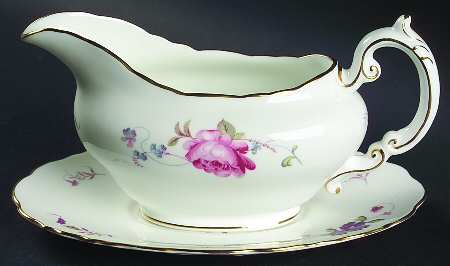 Shrewsbury (Gold Trim) Gravy Boat & Underplate