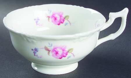 Shrewsbury (No Trim) Footed Cup