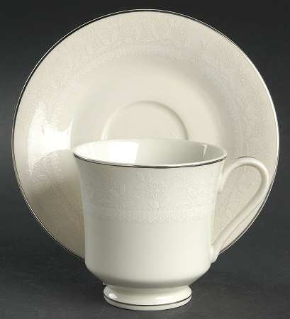 Gallia Footed Cup & Saucer Set