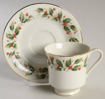 Holly Footed Cup & Saucer Set