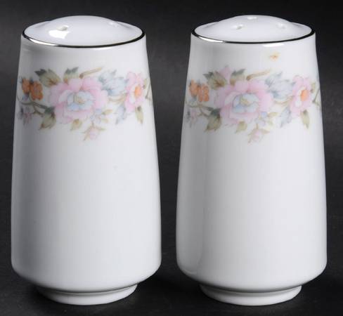 Mayfair Salt & Pepper Set