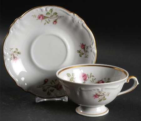 Moss Rose Footed Cup & Saucer Set