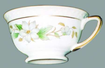 Lord Arlington Footed Cup