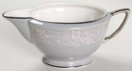 Queens Lace Creamer