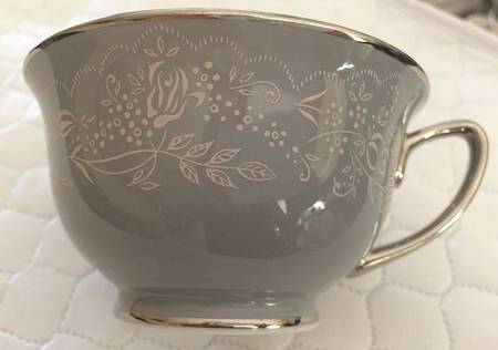 Queens Lace Footed Cup