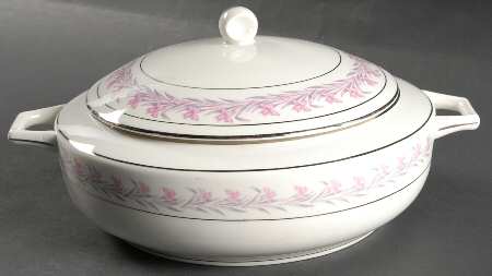 Romance Round Covered Vegetable