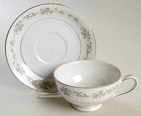 Liege Footed Cup & Saucer Set