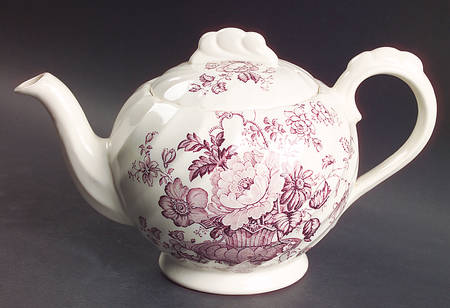 Charlotte Lavender Teapot & Lid