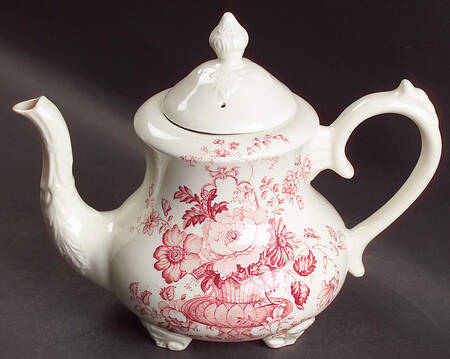 Charlotte Pink (Scalloped) Teapot & Lid