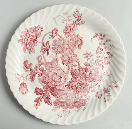 Charlotte Pink (Scalloped) Chop Plate (Round Platter)