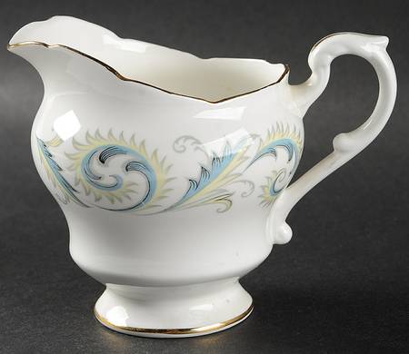 Garland Creamer