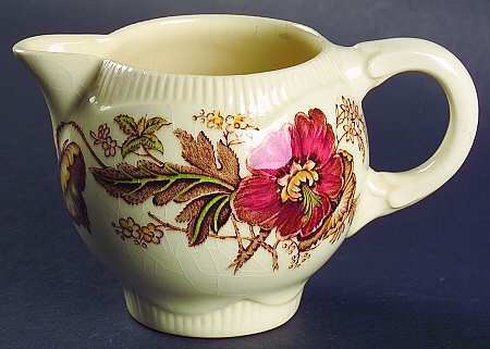 Georgian Spray Creamer