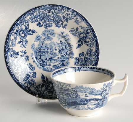 Tonquin Blue Flat Cup & Saucer Set