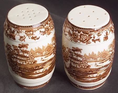 Tonquin Brown Barrel Shape Salt and Pepper Set by Royal Staffordshire