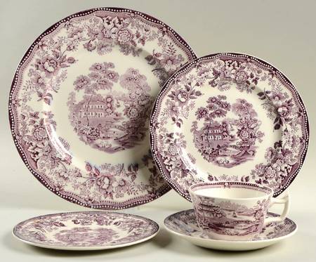 Tonquin Plum 5 Piece Place Setting