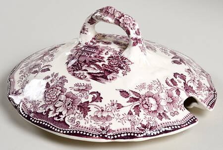 Tonquin Plum Lid for Small Tureen