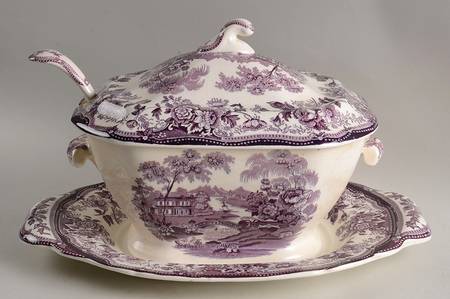 Tonquin Plum Tureen & Lid w/Ladle & Underplate
