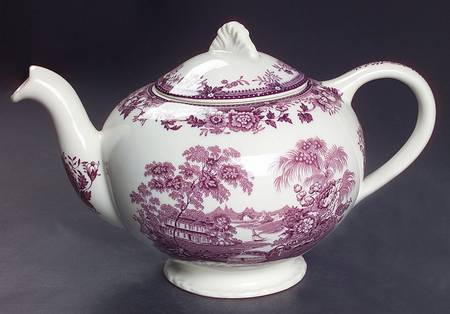Tonquin Plum Teapot & Lid