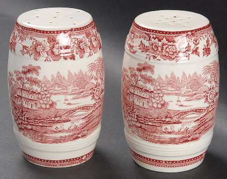Tonquin Red Pink Barrel Shape Salt and Pepper Set